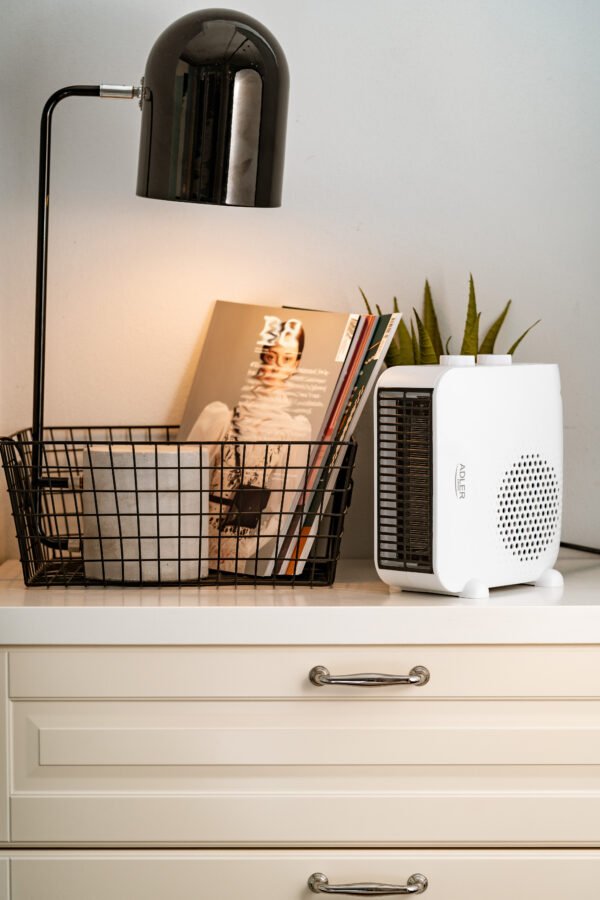 9 Calefactor con ventilador Adler AD 7725 – Color blanco